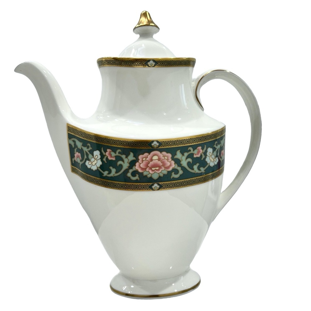ROYAL DOULTON TUDOR COURT COFFEE POT WITH LID